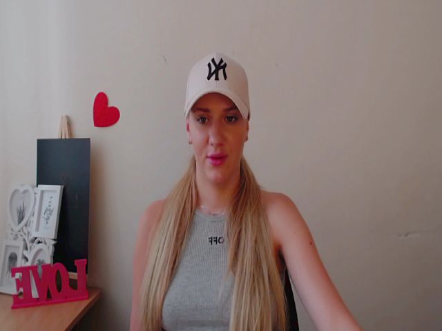 Live sex webcam photo for Likainflower #255870678