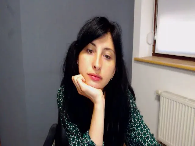 Live sex webcam photo for SnowSpacee #252772674
