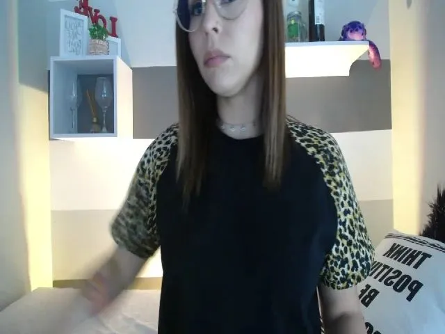 Live sex webcam photo for SUSYBALE #253791390