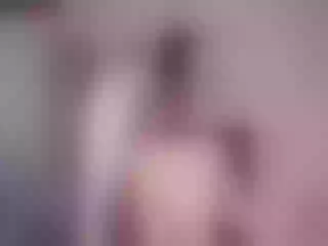 Live sex webcam photo for Sun_kissed1 #252793006