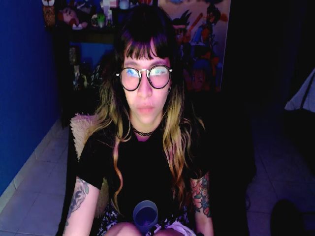 Live sex webcam photo for umaru_michae #252735177