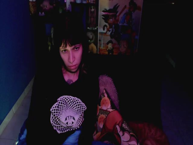 Live sex webcam photo for umaru_michae #255040643