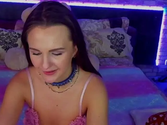 Live sex webcam photo for VeronikaNew #241399200