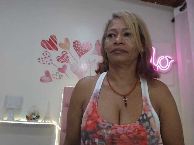 Live sex webcam photo for BustyXMilf #255067093