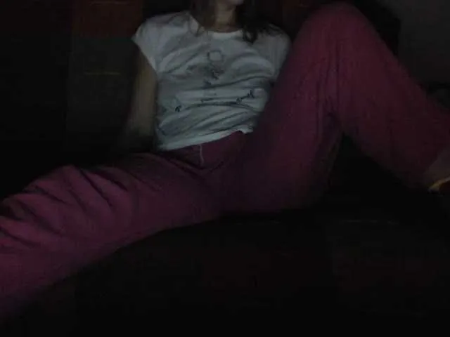 Live sex webcam photo for Sevilay #240904747
