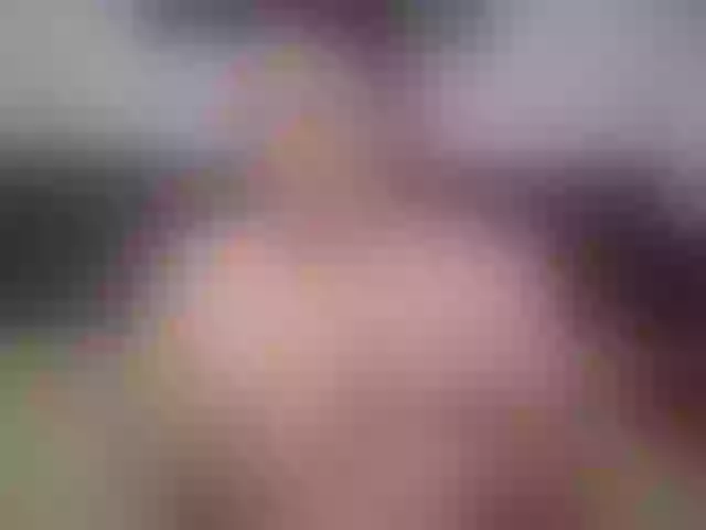 Live sex webcam photo for Loraynne #249656793