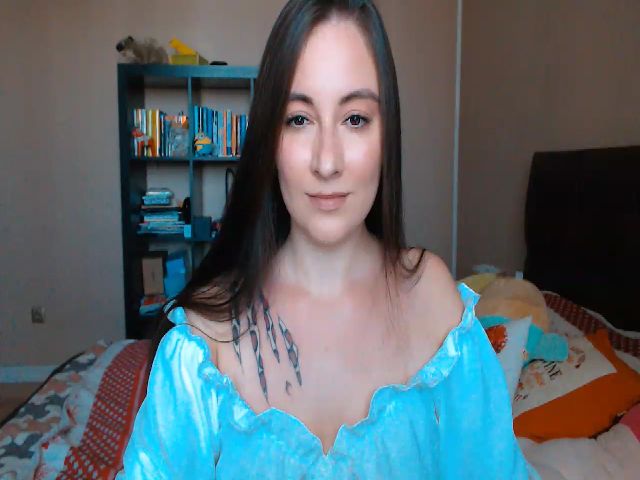 Live sex webcam photo for Laura_Schwarz #254795554