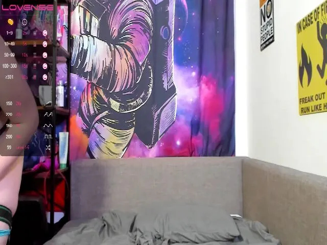 Live sex webcam photo for Jay_Bird21 #258004621