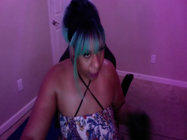 Live sex webcam photo for Juiciikulture #265110665