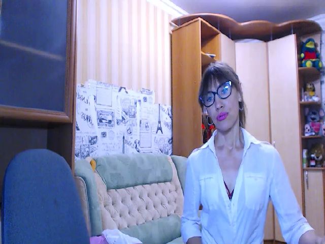 Live sex webcam photo for Oly_nice_ #257602688