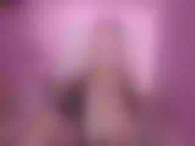 Live sex webcam photo for PtiMermaid #253740599
