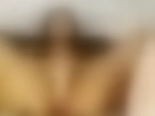 Live sex webcam photo for SHAYLASCARLET #245562469