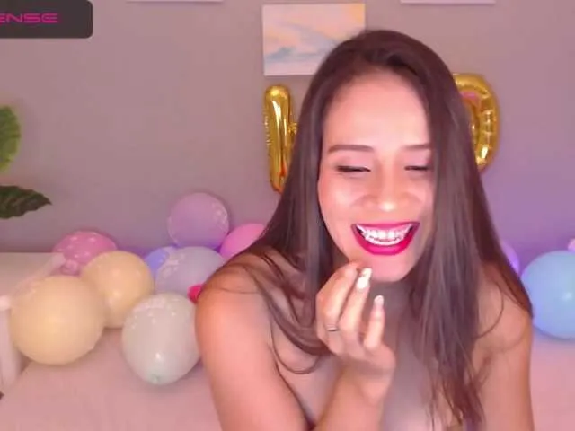 Live sex webcam photo for KateCollins #241039465