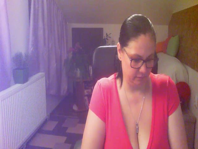 Live sex webcam photo for boosty4you #264543178