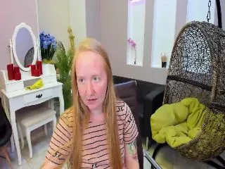Live sex webcam photo for StunningKelly #251954610