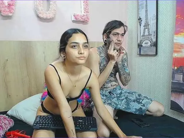 Live sex webcam photo for Oscuro-Sammy #255780633