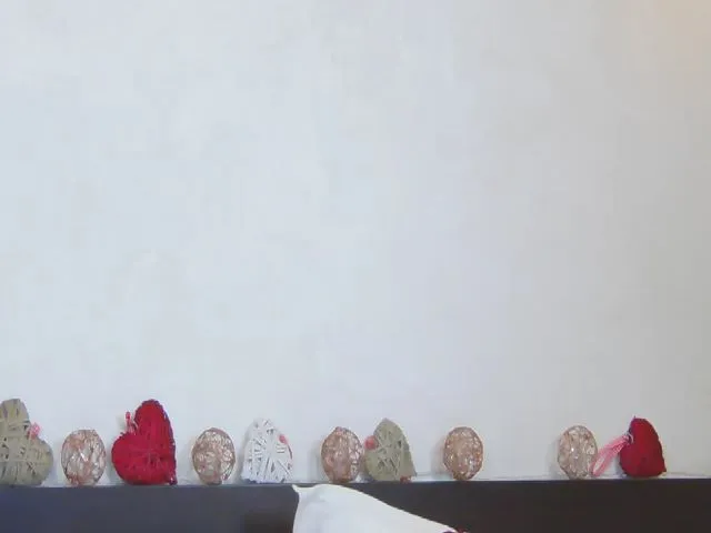 Live sex webcam photo for KayaWallker #257430682