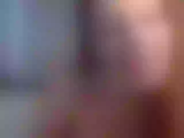 Live sex webcam photo for JennyMILFx #256179373