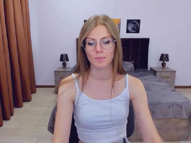 Live sex webcam photo for Princess_Boat #257397593