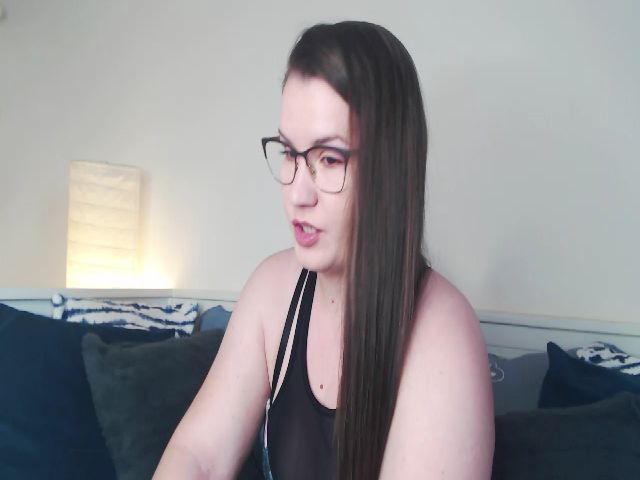 Live sex webcam photo for EveGoddes #253088783