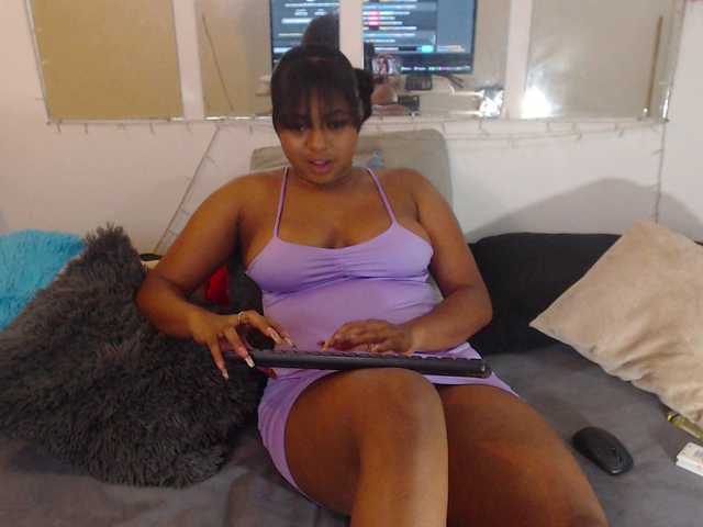 Live sex webcam photo for keiramiles #246051977