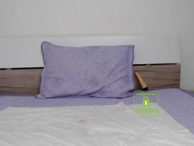 Live sex webcam photo for AnyHott #245090138