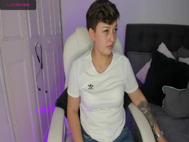 Live sex webcam photo for SalemJimenez #259707819