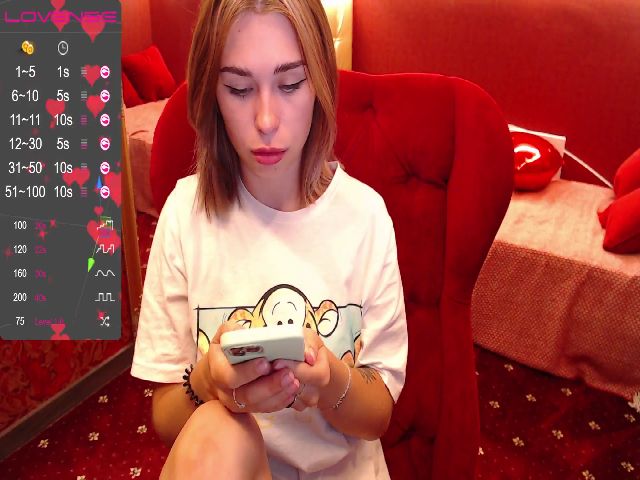 Live sex webcam photo for MeowGirll #262013256