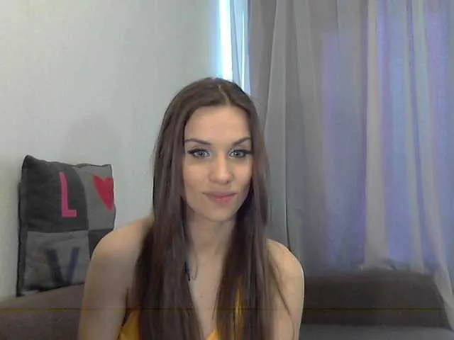 Live sex webcam photo for Mysstery #241383028