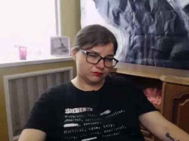 Live sex webcam photo for MonLais #254838740