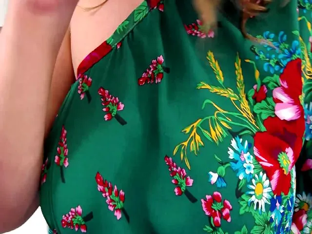 Live sex webcam photo for FeliciaKrige #261752659