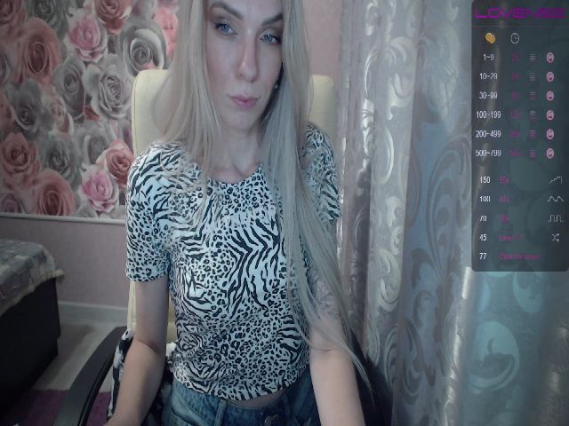 Live sex webcam photo for MaryJaness #264476850