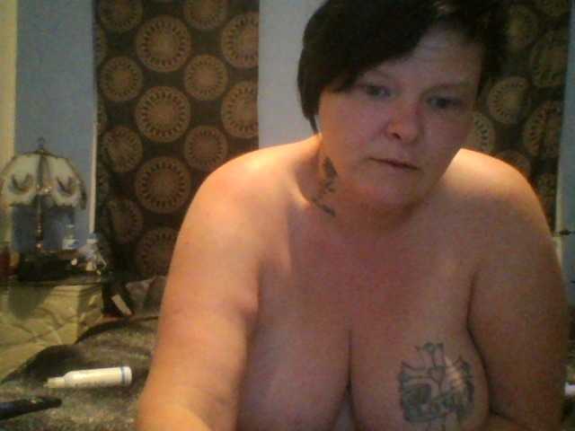 Live sex webcam photo for Iceyb #241984877