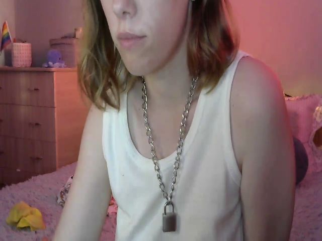 Live sex webcam photo for BellaRaim #258162312