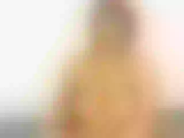 Live sex webcam photo for SpicyQueen86 #252744896
