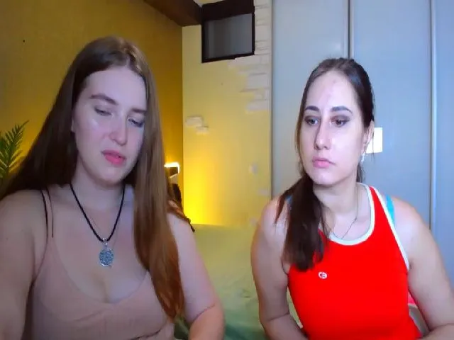 Live sex webcam photo for NikkySonge #254051261