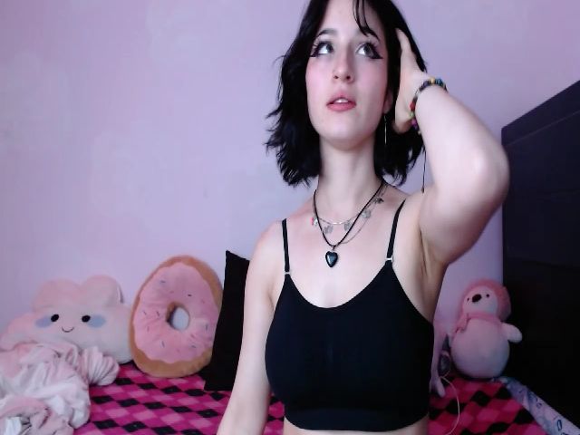 Live sex webcam photo for Chriso_Belly #261196854