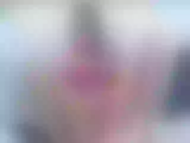 Live sex webcam photo for JulieDalton #255278078