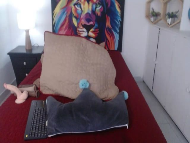 Live sex webcam photo for Manelik_benz #256071164