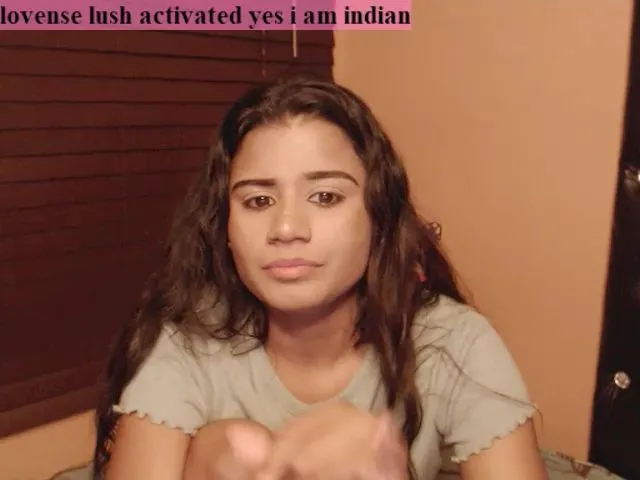 Live sex webcam photo for PARADISEQEEN #261020920