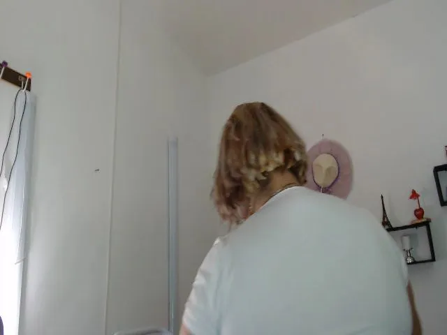 Live sex webcam photo for Brenda_becker #259277124