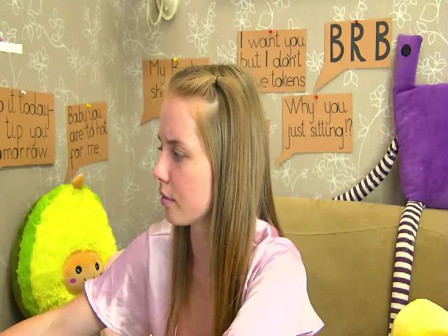 Live sex webcam photo for CaNaDaDi #265550830