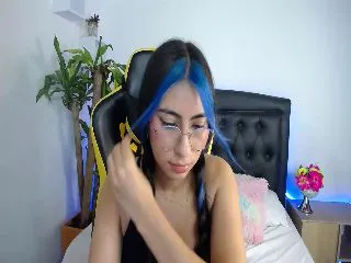 Live sex webcam photo for Mairerf #251644149
