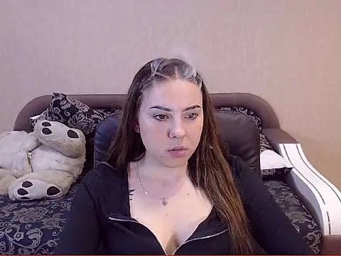 Live sex webcam photo for Diana_Luxx #241888907