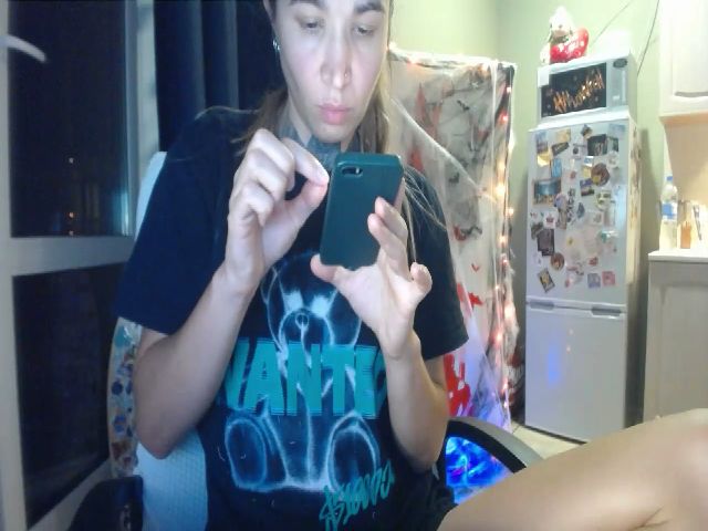 Live sex webcam photo for Angie_Wild #259608182