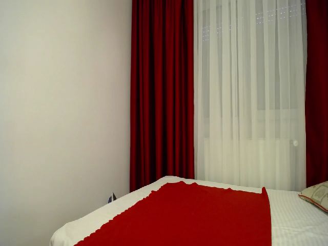 Live sex webcam photo for JhoannaSS #263578616