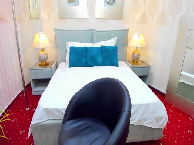 Live sex webcam photo for Mya_Miller #260297963
