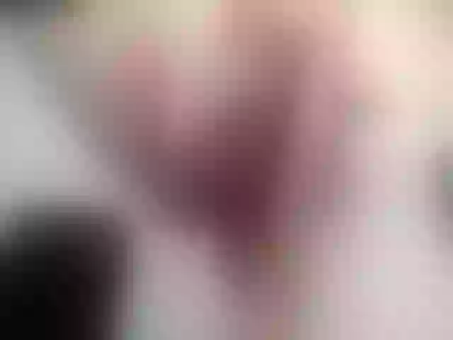 Live sex webcam photo for lilydavra #262350469