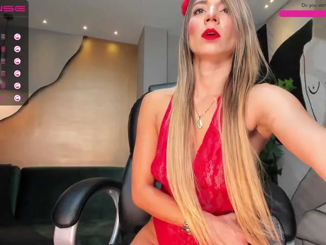 Live sex webcam photo for ZoePresley #241036662