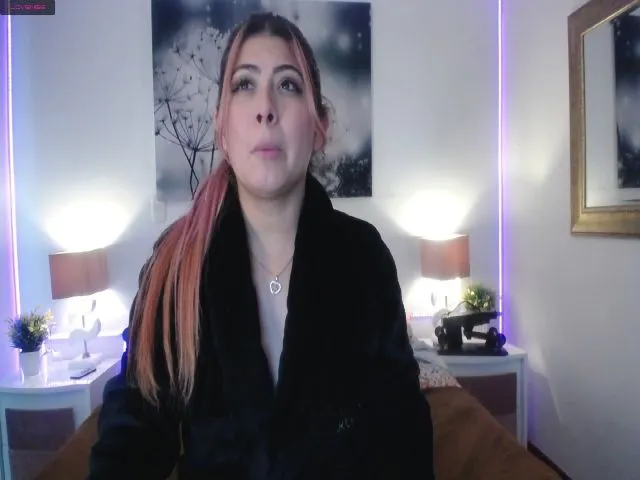 Live sex webcam photo for NicolSaenz #254235601